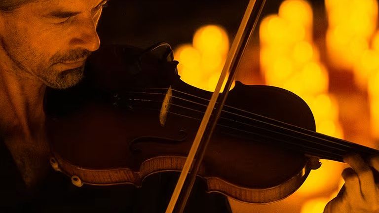 Candlelight: La ley innata
