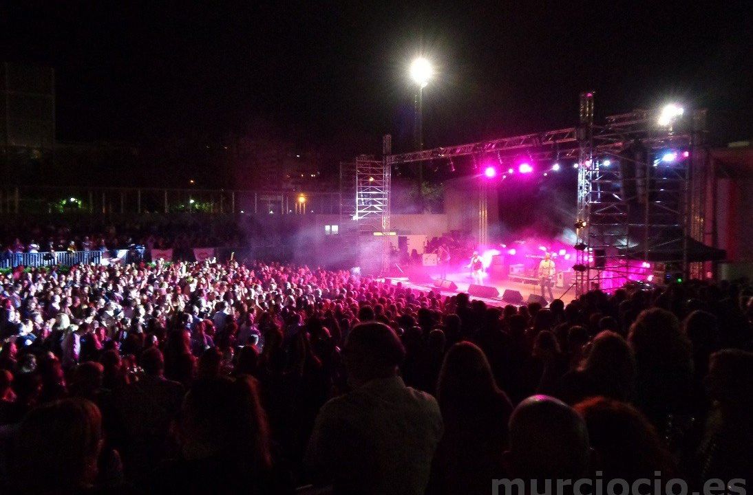 The great songs of dIRE sTRAITS en Murcia - Auditorio Murcia Parque
