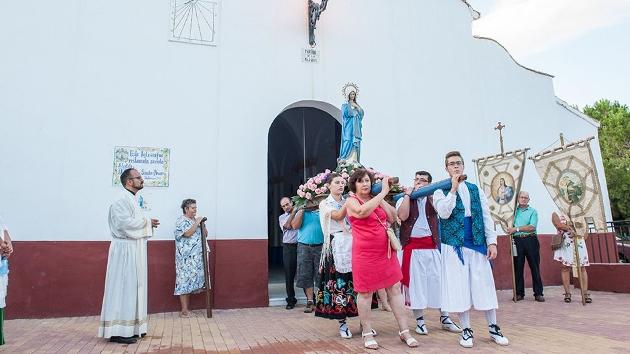 La Majada calienta sus fiestas patronales con pregón, misa y procesión